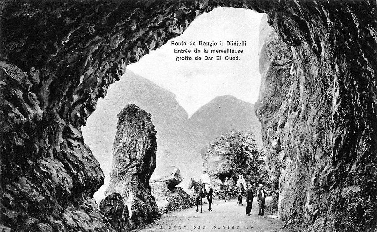 Bougie- Route de Djidjelli - Entree de la Grotte merveilleuse.jpg